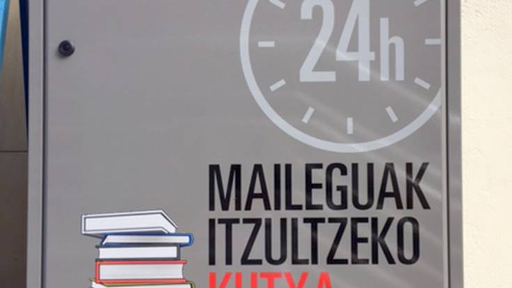 Liburutegiak kutxa bat jarri du kultur etxearen kanpo aldean, maileguak itzultzeko