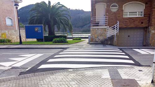 Zebra-bide berria egin du Udalak Anibarko Portuan