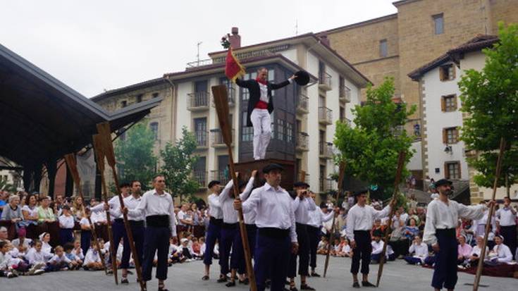 Maiatzaren 14an egingo dute Arrantzale Eguneko dantzaren lehen entsegua