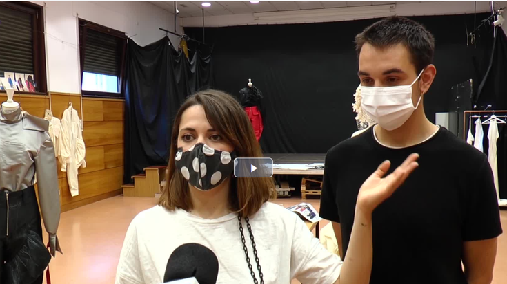 BIDEOA: Goiuri Unanue eta Jon Alkain diseinatzaileen erakusketa