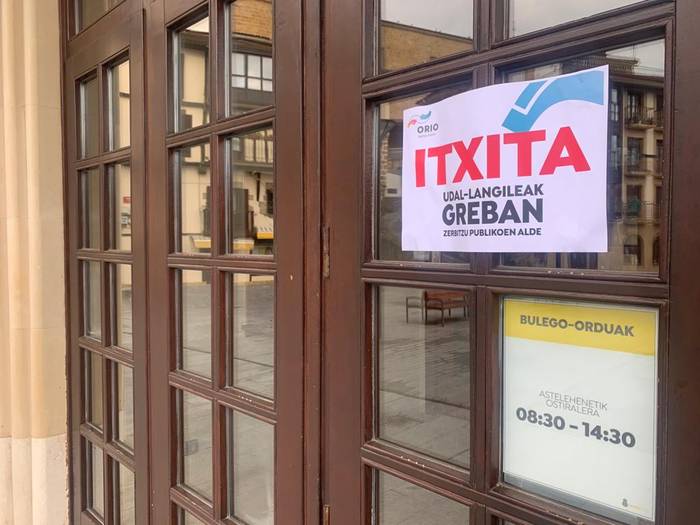 Sektore publikoko langileek hirugarren lanuztea egingo dute bihar