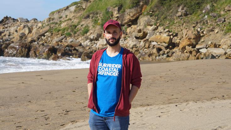 "Donostiako surf parkea geldiarazteko garaiz gabiltza"