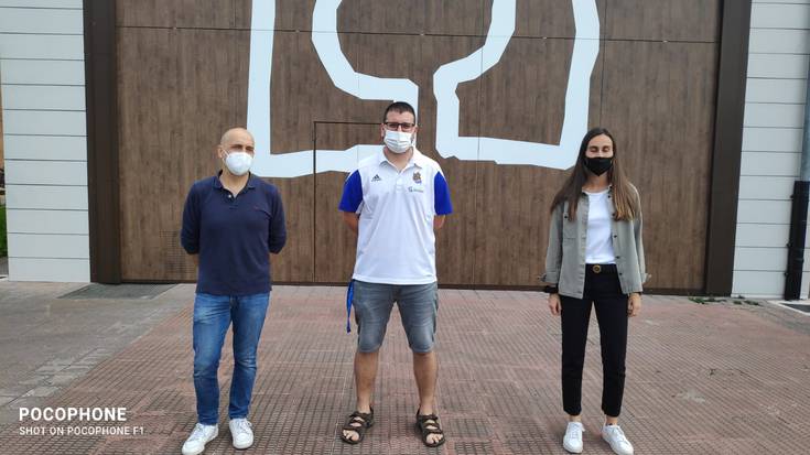 IKT taldea jo eta ke lanean pandemia garaian