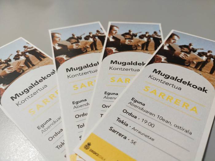 Mugaldekoak taldearen kontzerturako bi sarrera bikoitz zozkatuko ditu KARKARAk