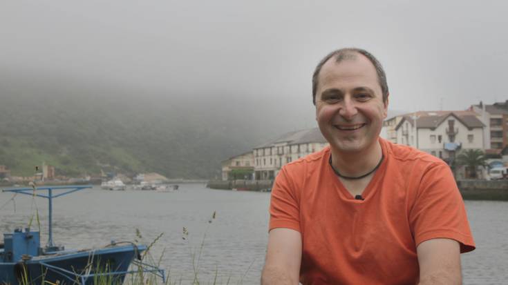 Xabier Alberdirekin egon gara goizean, herrio ondo