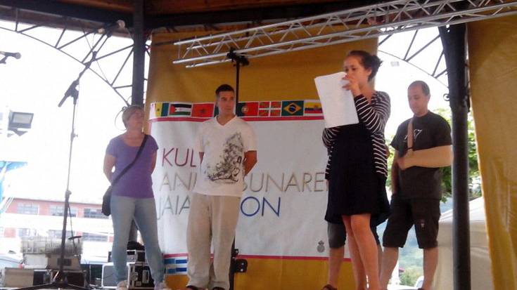 Larunatean Kultur Aniztasunaren Jaia ospatu zen 