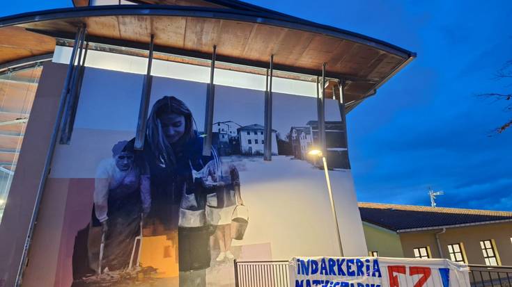 Poesia emanaldiak girotuko du Aia Azaroaren 25aren bezpera