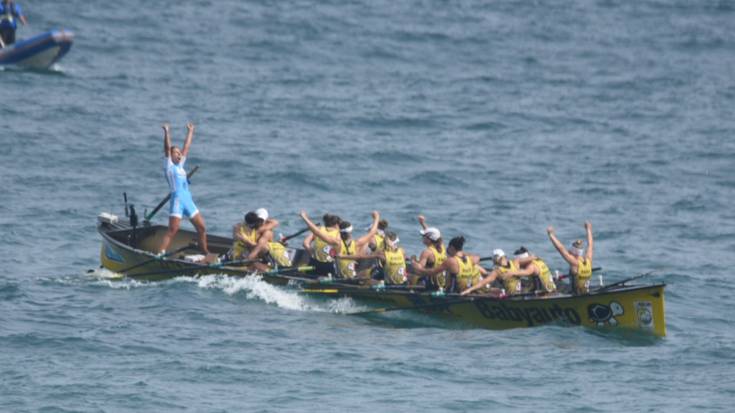 Irudietan: Zarauzko Ikurriñako emakumezkoen bigarren jardunaldia