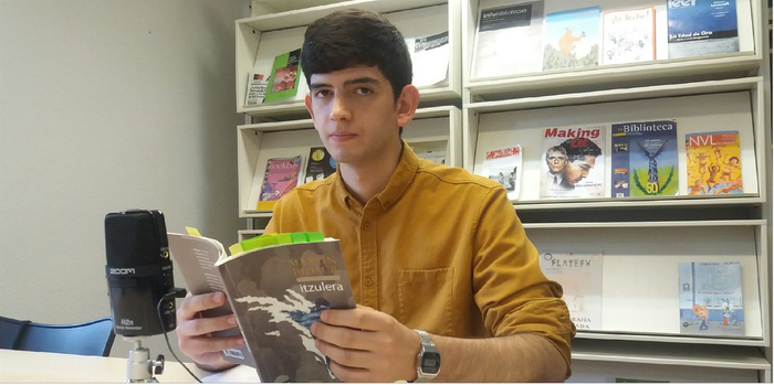 Alazne Arrutik eta Martin Bidaurrek Itu Bandaren poesia errezitaldi kolektiboan parte hartuko dute, Donostian