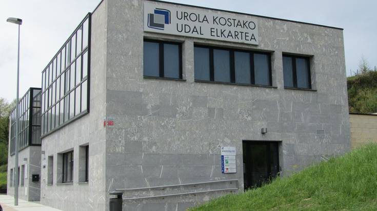 Enpresa harremanak etengabe berritzen
